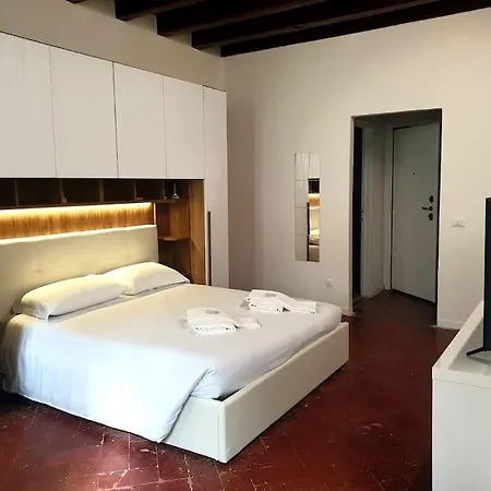 Incantevole Via Torta Apartment